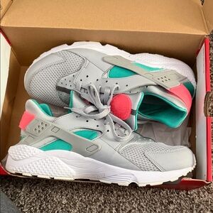 Nike Gray and Teal Athletic Shoes